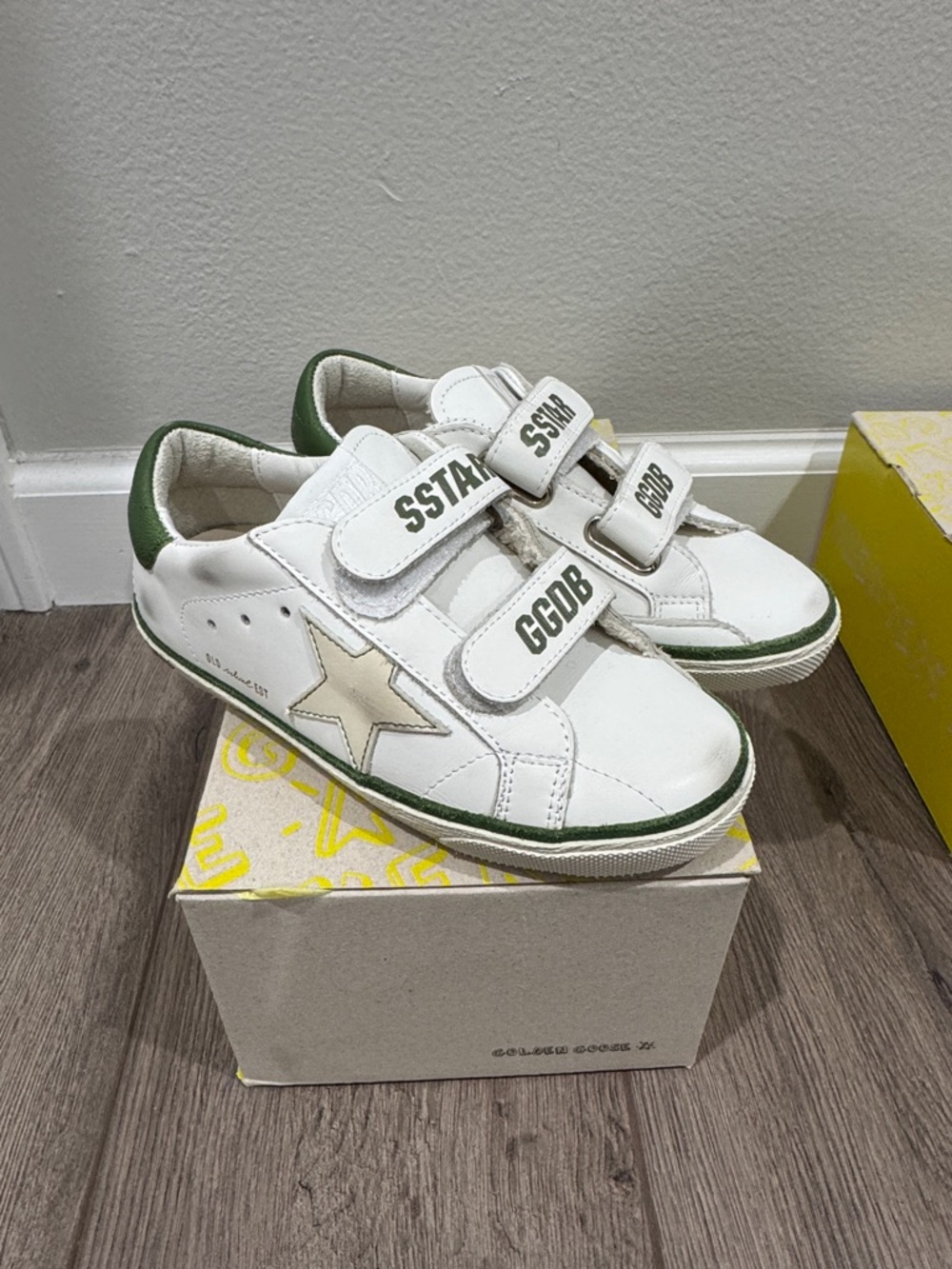 boys golden goose